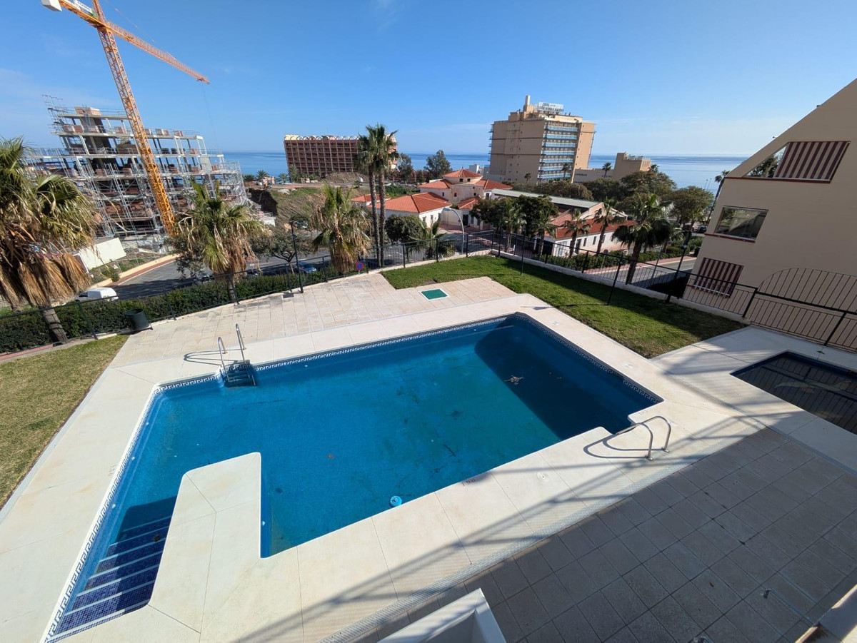 Appartement te koop in Torrequebrada | 3 slaapkamers H5046862