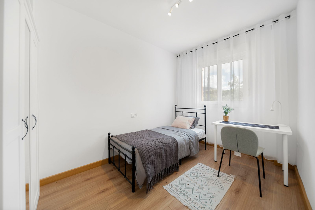 Appartement te koop in Torrequebrada | 2 slaapkamers H5060917