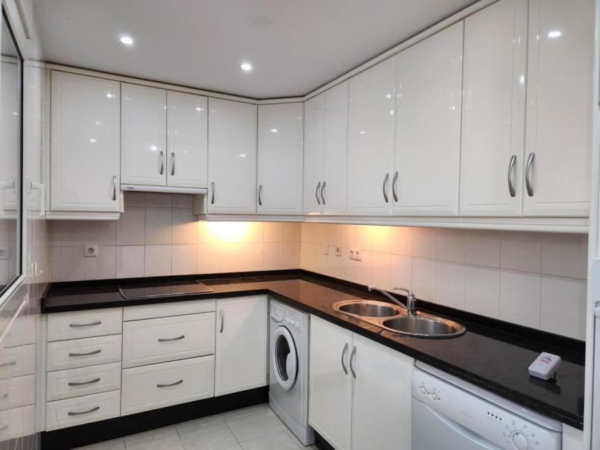 Appartement te koop in Torrequebrada | 2 slaapkamers H5070073