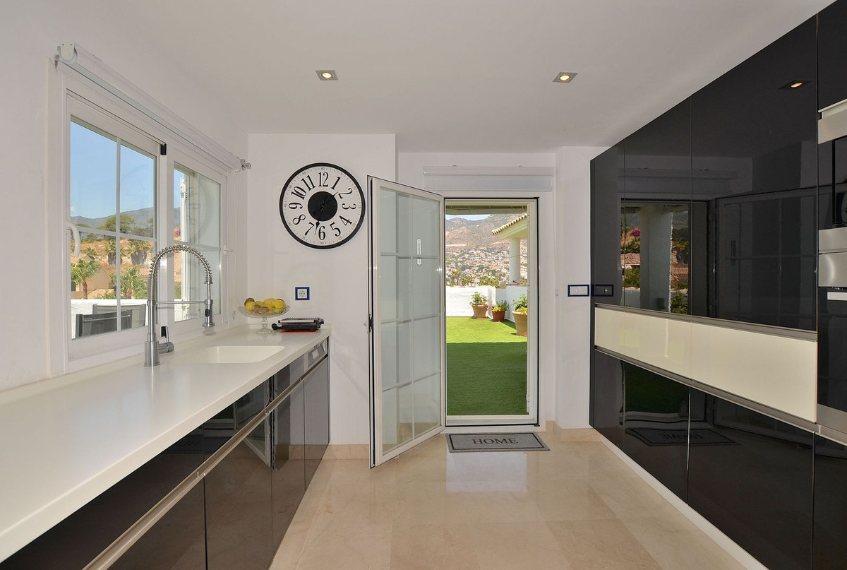 Penthouse te koop in Torrequebrada | 4 slaapkamers H5071291