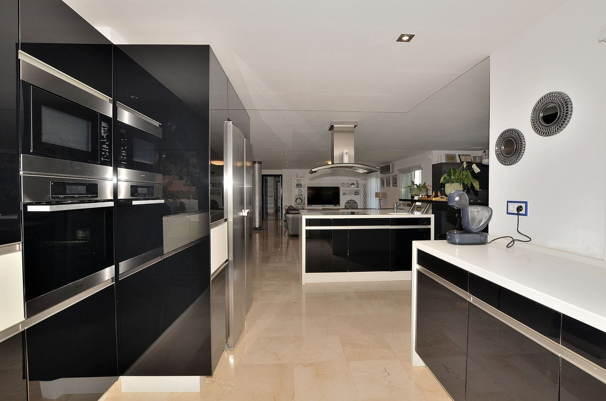 Penthouse te koop in Torrequebrada | 4 slaapkamers H5071291