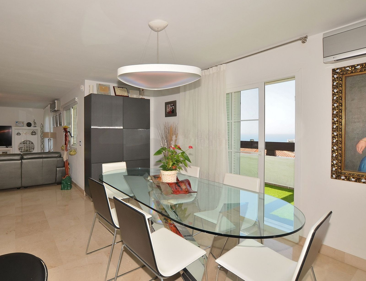 Penthouse te koop in Torrequebrada | 4 slaapkamers H5071291