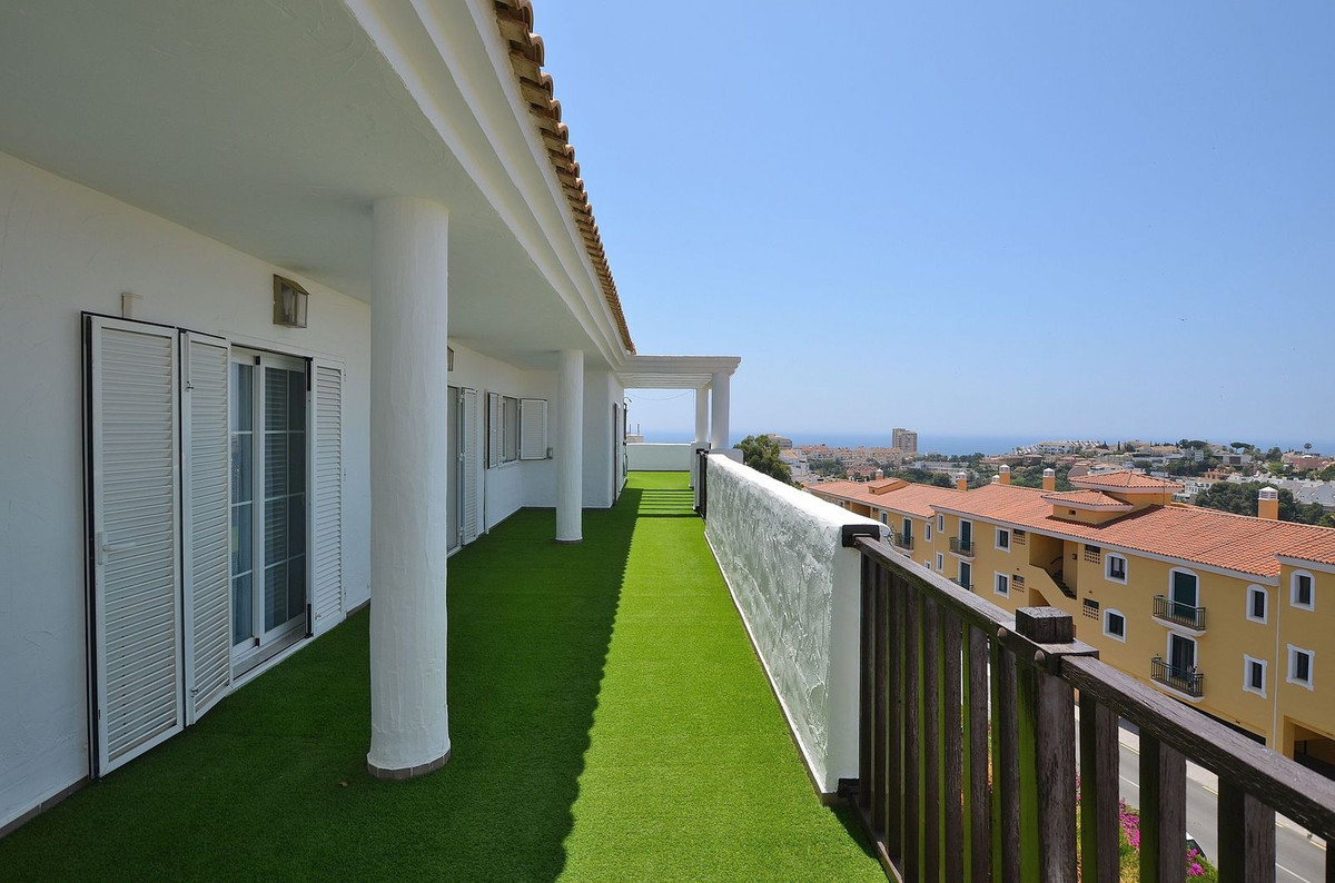 Penthouse te koop in Torrequebrada | 4 slaapkamers H5071291