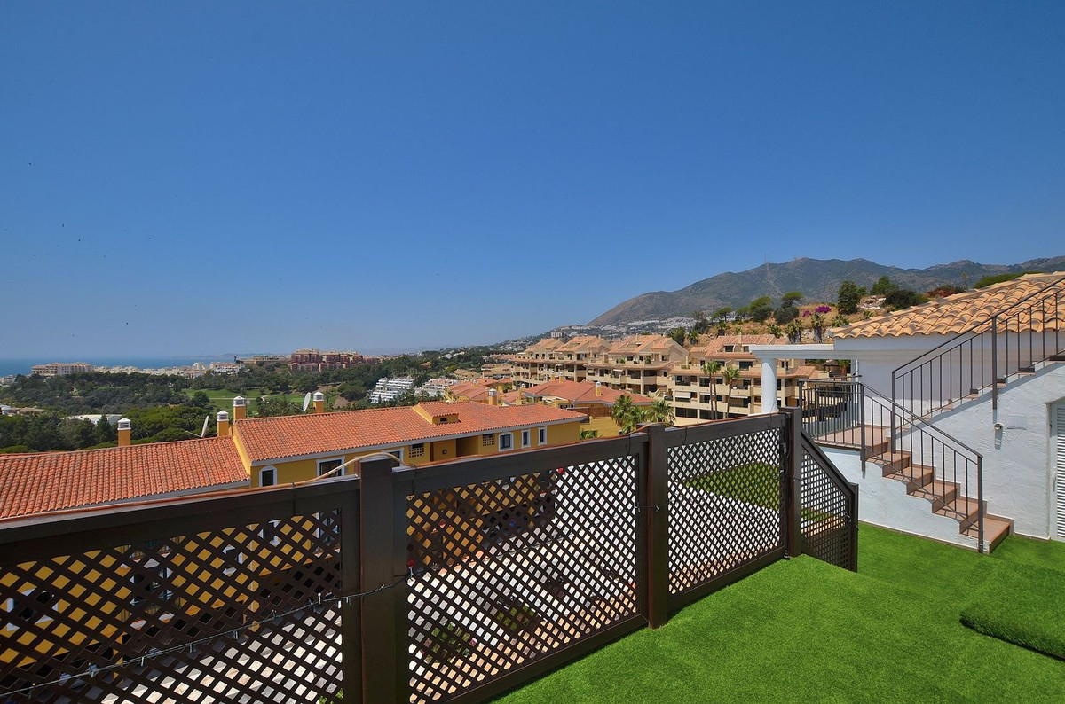 Penthouse te koop in Torrequebrada | 4 slaapkamers H5071291