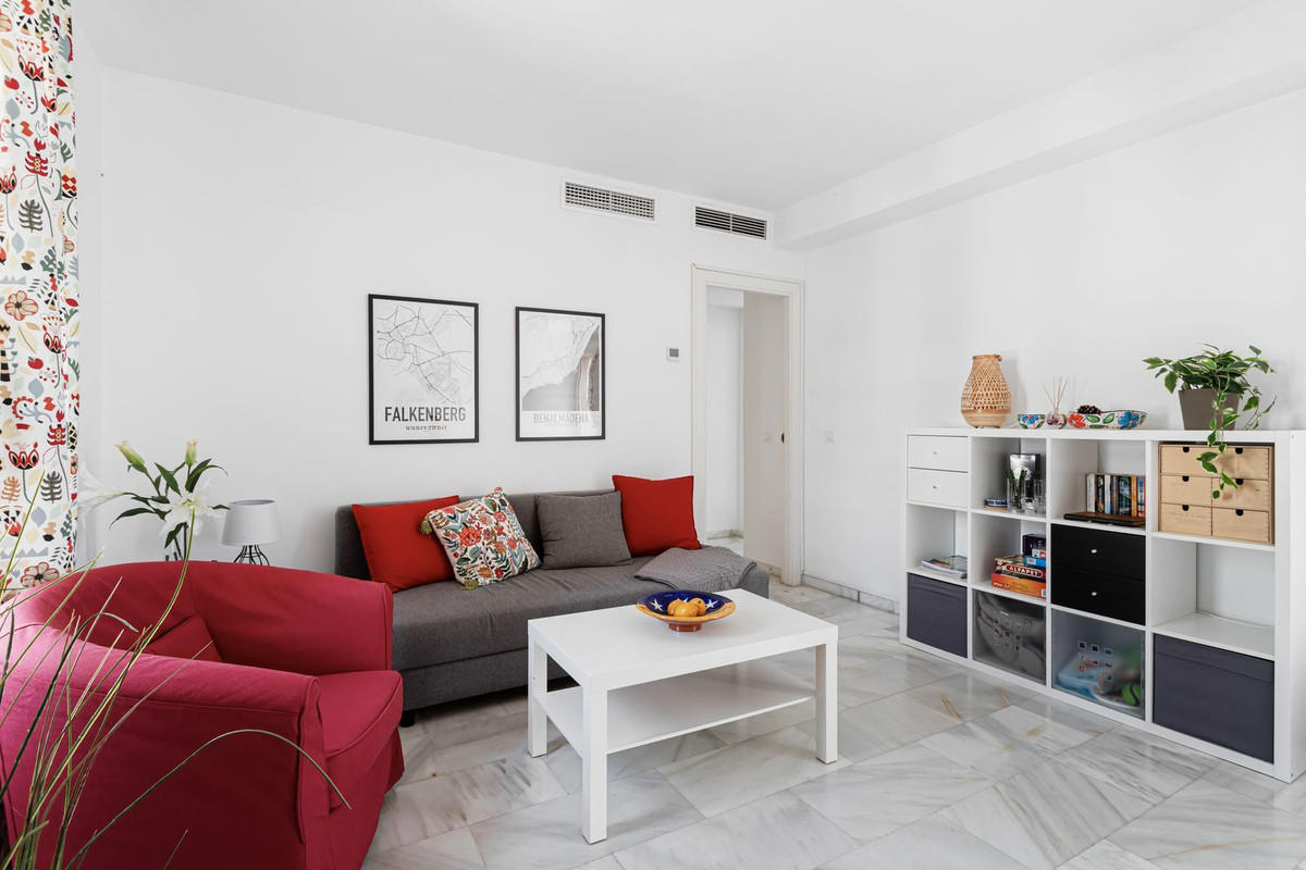 Appartement te koop in Torrequebrada | 2 slaapkamers H5073298