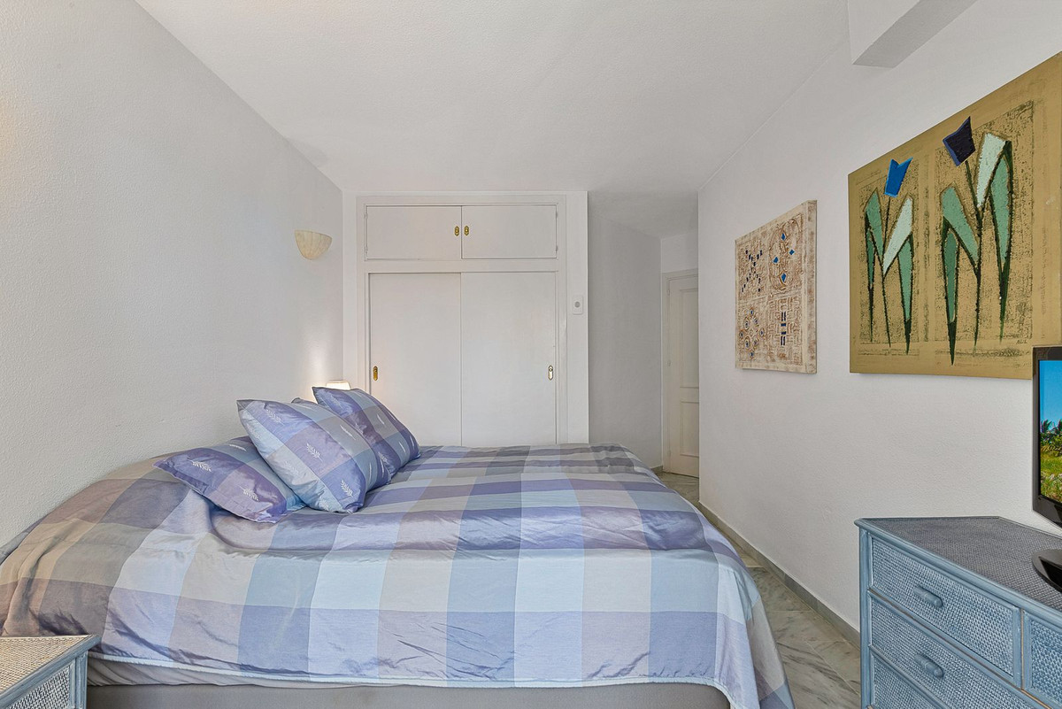 Appartement te koop in Torrequebrada | 2 slaapkamers H5080039