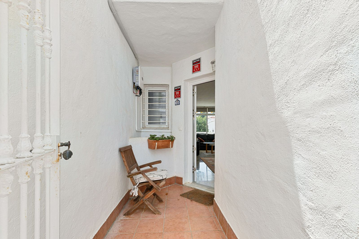Appartement te koop in Torrequebrada | 2 slaapkamers H5080039