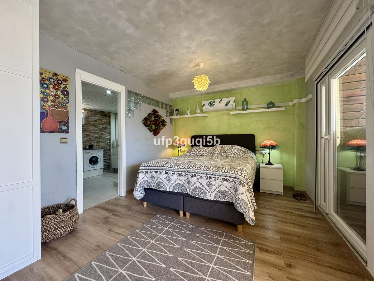 Appartement te koop in Torrequebrada | 1 slaapkamers H5081467