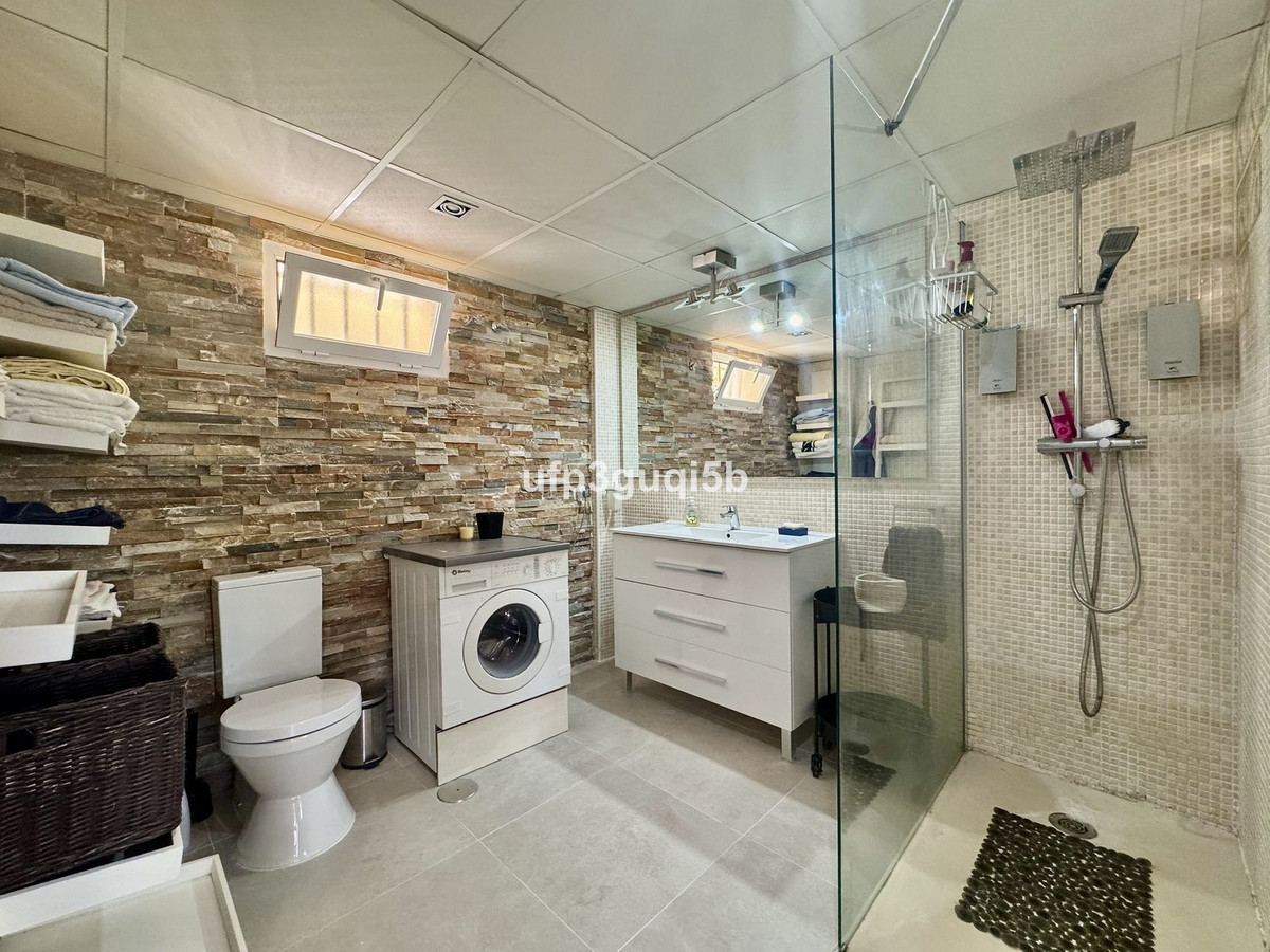 Appartement te koop in Torrequebrada | 1 slaapkamers H5081467