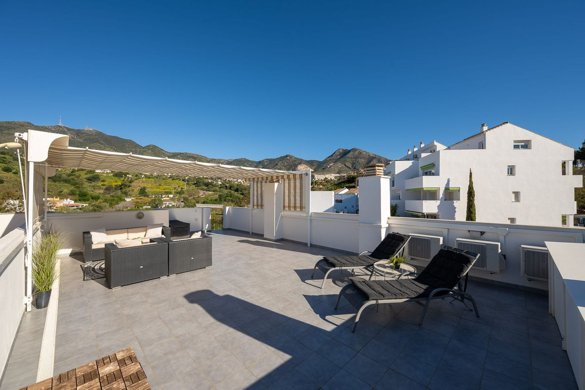 Apartment for sale in Torrequebrada | 3 bedrooms H5084098