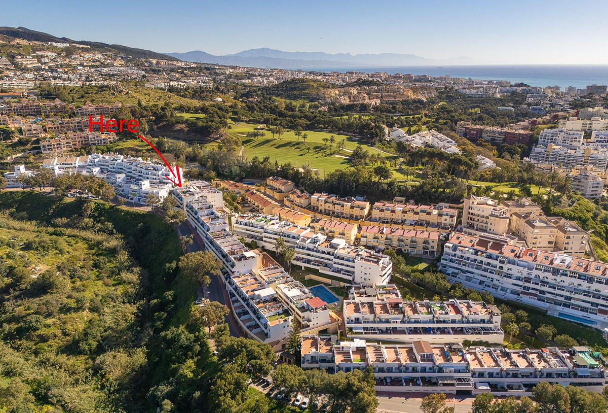 Apartment for sale in Torrequebrada | 3 bedrooms H5084098