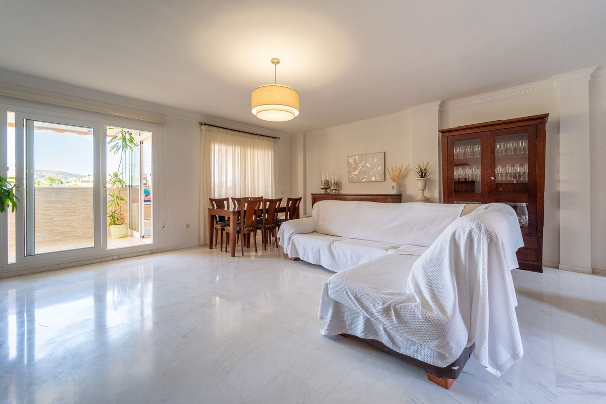 Penthouse te koop in Torrequebrada | 3 slaapkamers H5105023