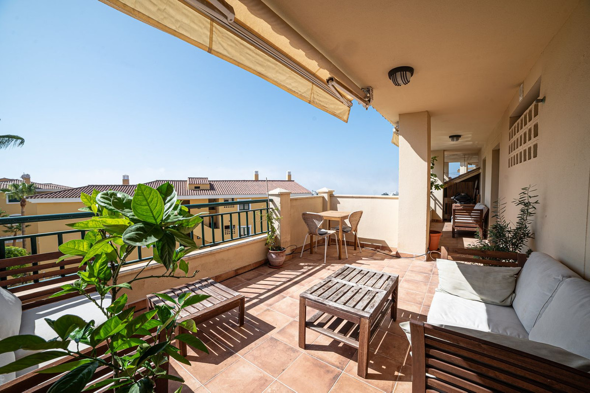 Appartement te koop in Torrequebrada | 2 slaapkamers H5110663