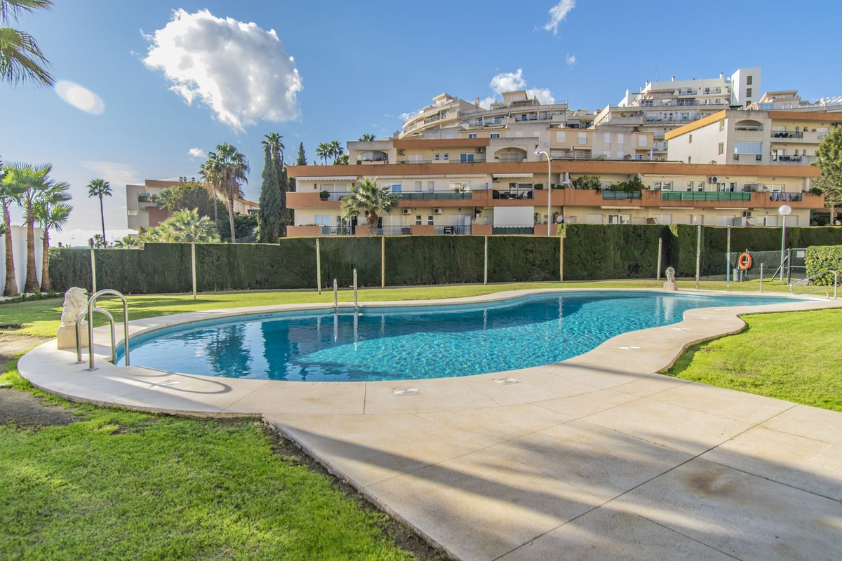 Penthouse te koop in Torrequebrada | 1 slaapkamers H5110684