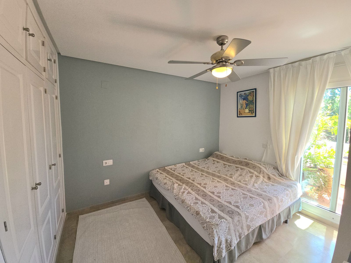 Appartement te koop in Torrequebrada | 2 slaapkamers H5124172