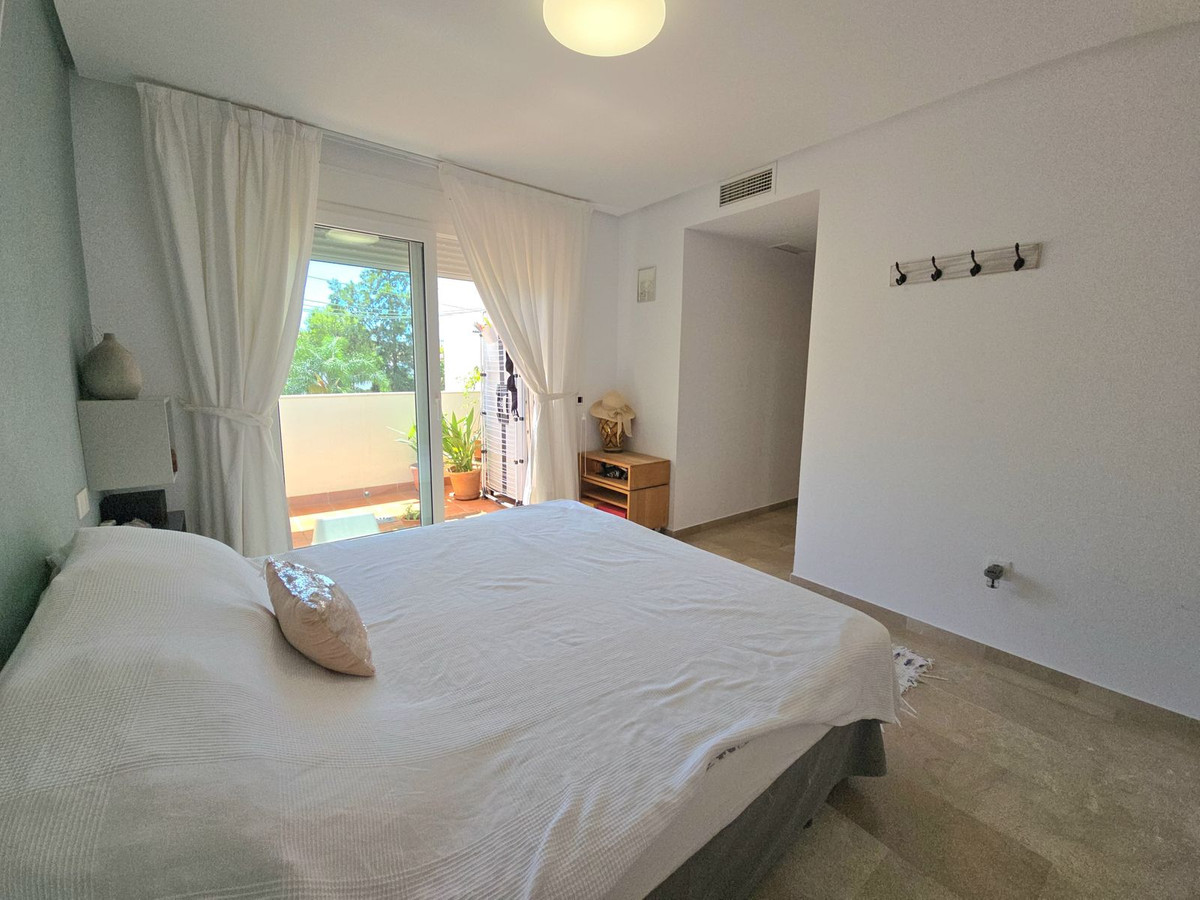 Appartement te koop in Torrequebrada | 2 slaapkamers H5124172