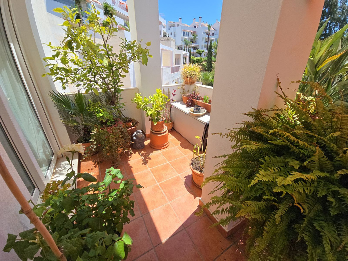 Appartement te koop in Torrequebrada | 2 slaapkamers H5124172