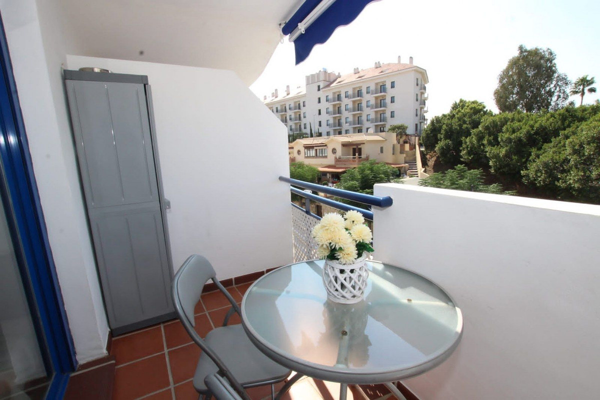 Appartement te koop in Torrequebrada | 1 slaapkamers H5130889