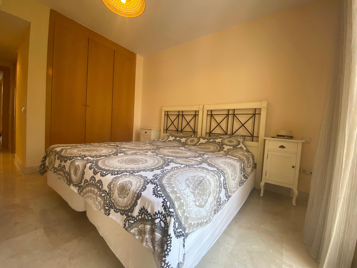 Appartement te koop in Torrequebrada | 3 slaapkamers H5141638