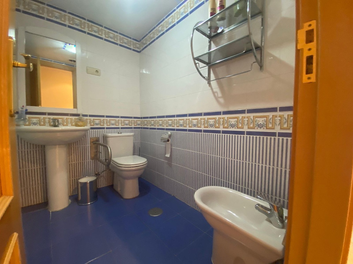 Appartement te koop in Torrequebrada | 3 slaapkamers H5141638