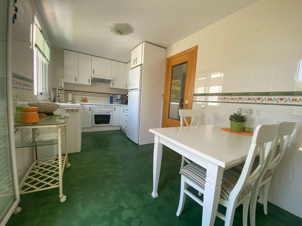 Appartement te koop in Torrequebrada | 3 slaapkamers H5141638