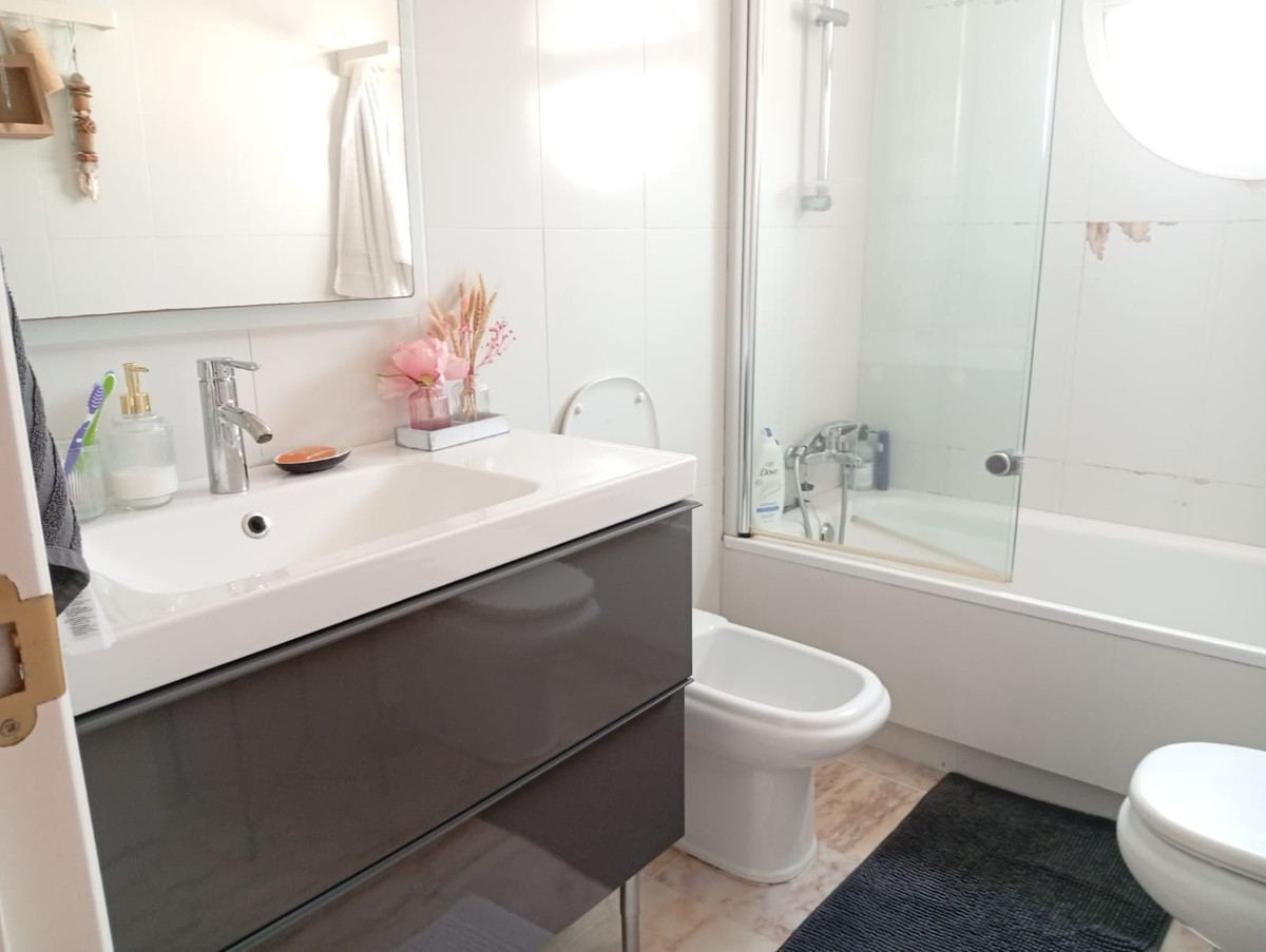 Appartement te koop in Torrequebrada | 3 slaapkamers H5145883