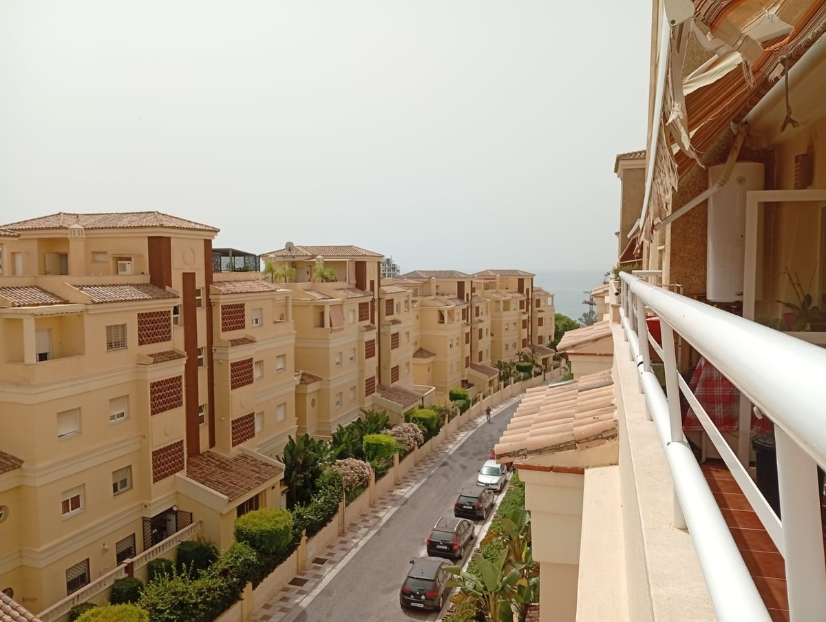 Appartement te koop in Torrequebrada | 3 slaapkamers H5145883