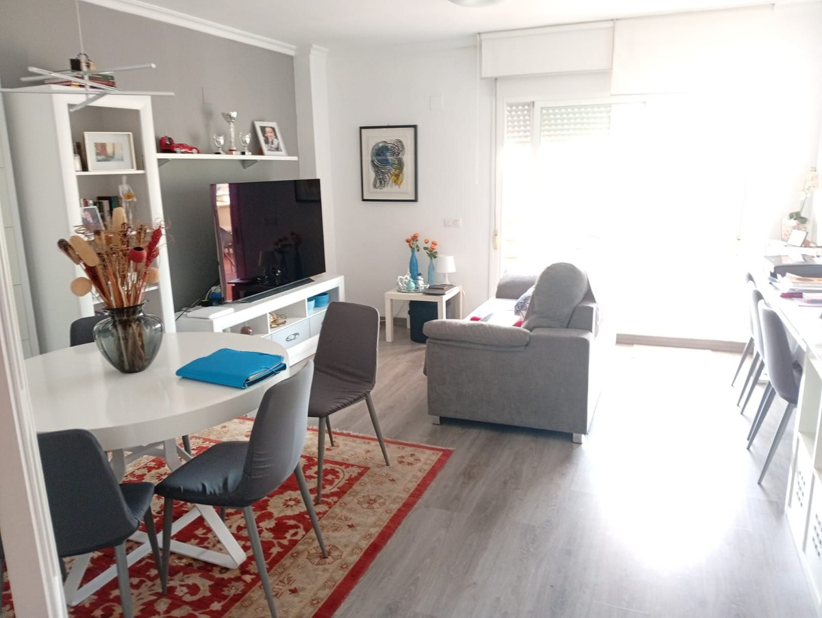 Appartement te koop in Torrequebrada | 3 slaapkamers H5145883