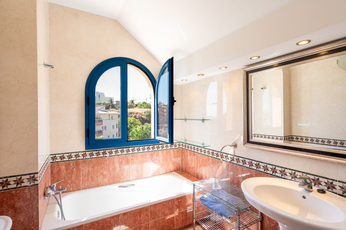 Property main view 36