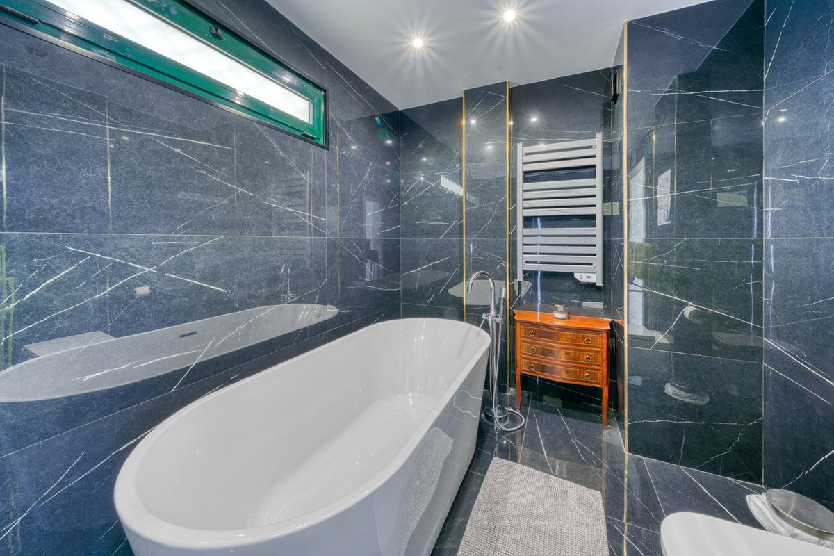 Penthouse te koop in Torrequebrada | 4 slaapkamers H5186452