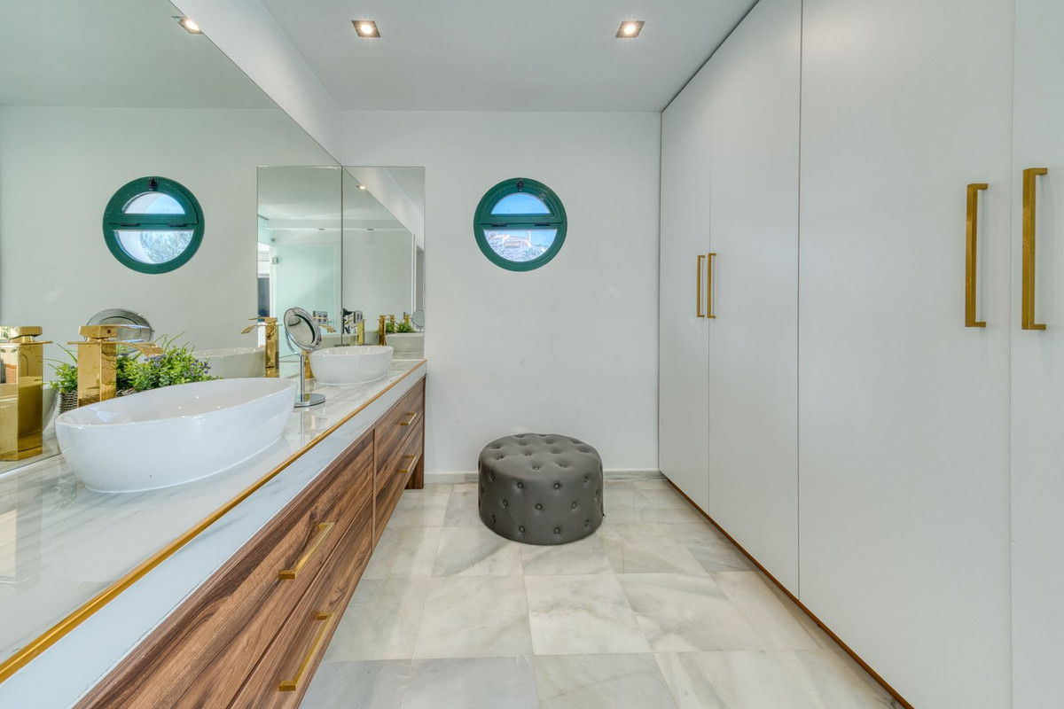 Penthouse te koop in Torrequebrada | 4 slaapkamers H5186452