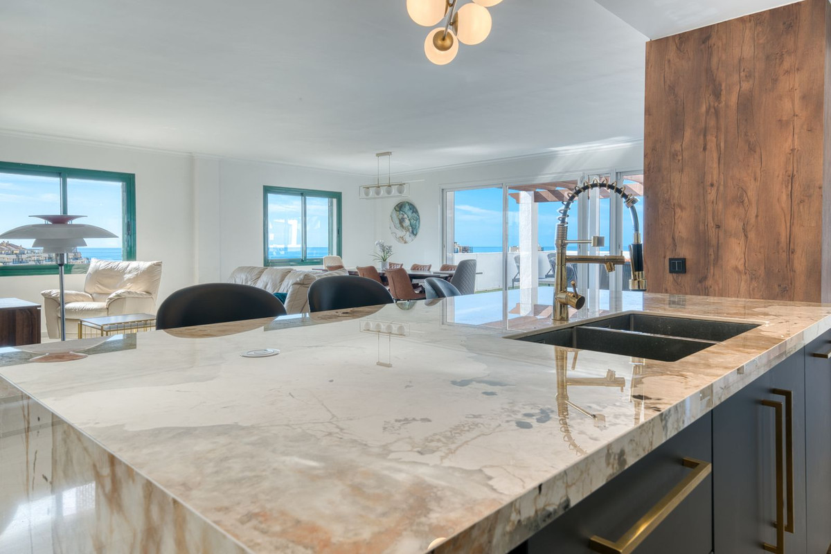 Penthouse te koop in Torrequebrada | 4 slaapkamers H5186452