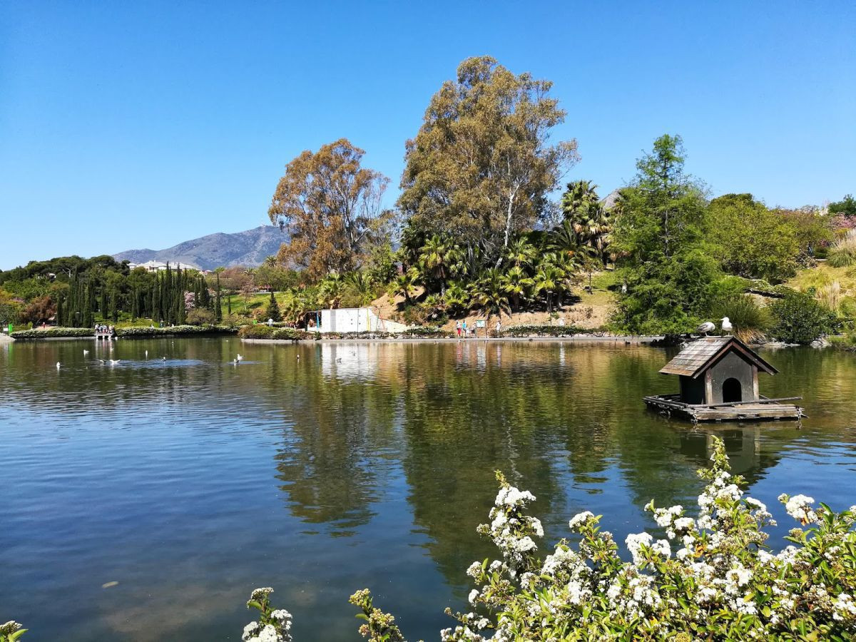 Appartement te koop in Torrequebrada | 2 slaapkamers H5204962