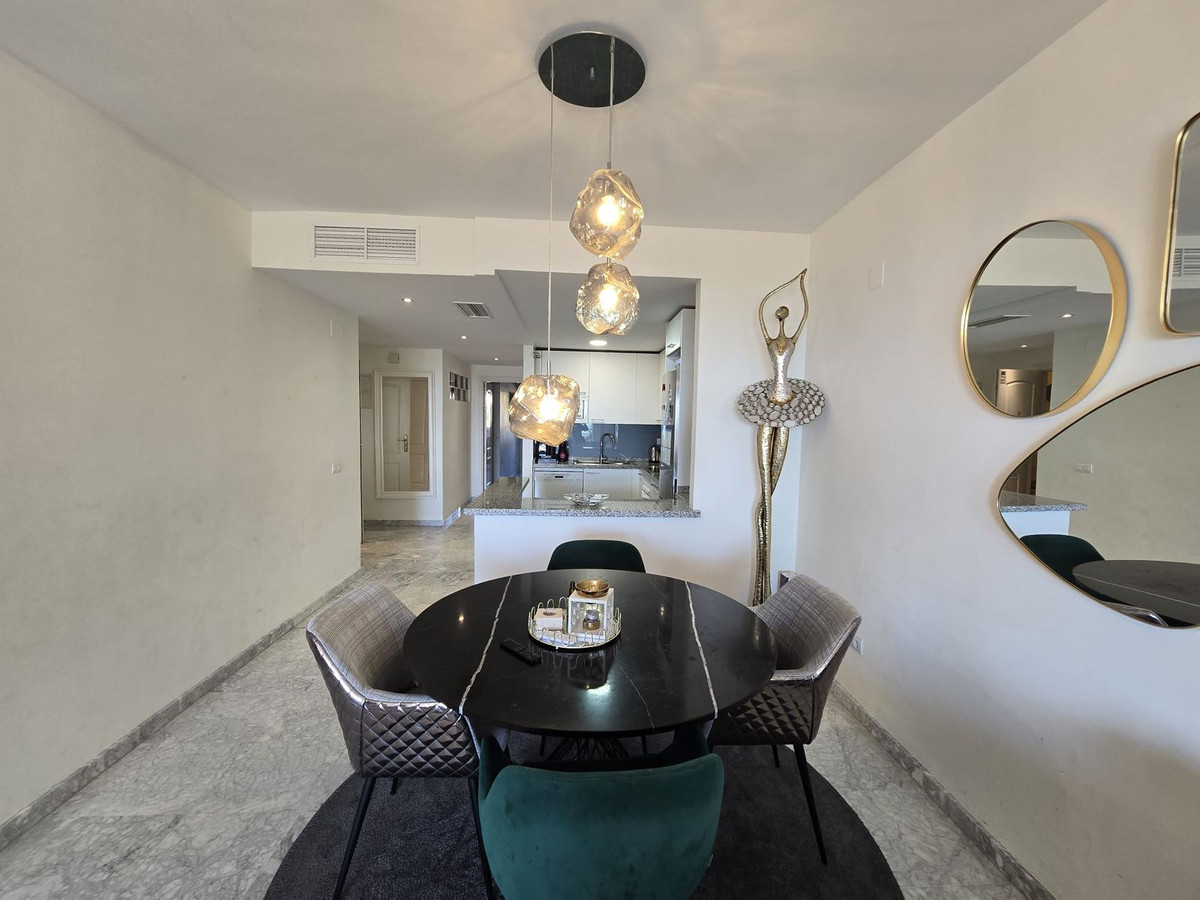 Appartement te koop in Torrequebrada | 2 slaapkamers H5216464