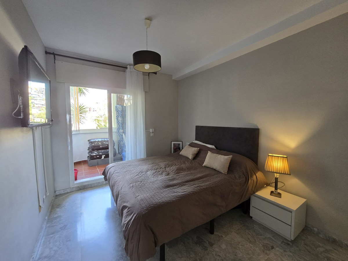 Appartement te koop in Torrequebrada | 2 slaapkamers H5216464