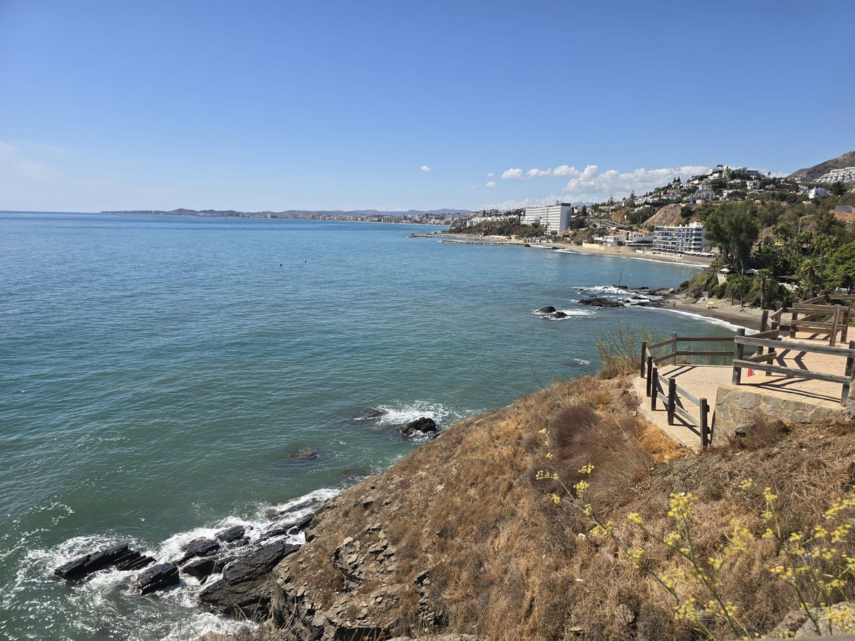 Appartement te koop in Torrequebrada | 2 slaapkamers H5216464