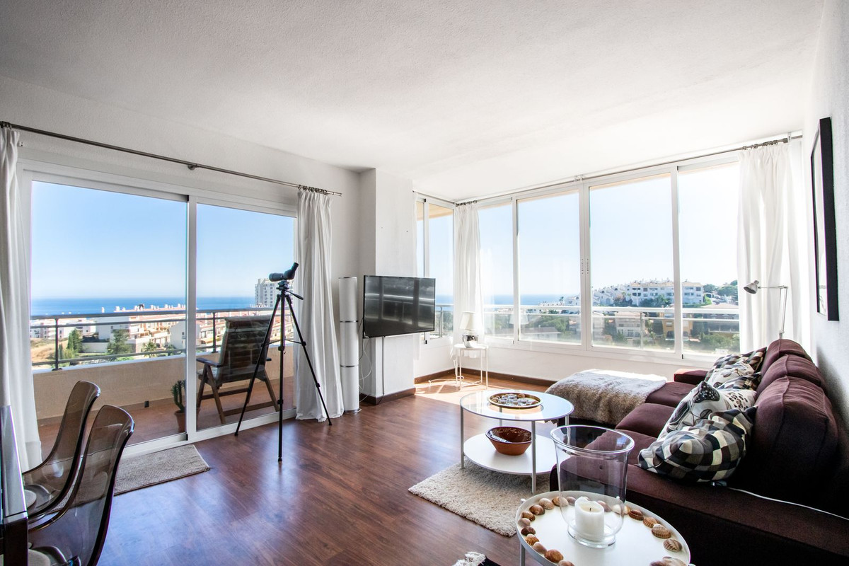 Appartement te koop in Torrequebrada | 2 slaapkamers H5229658