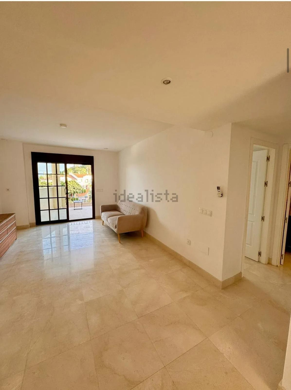 Appartement te koop in Torrequebrada | 2 slaapkamers H5229994