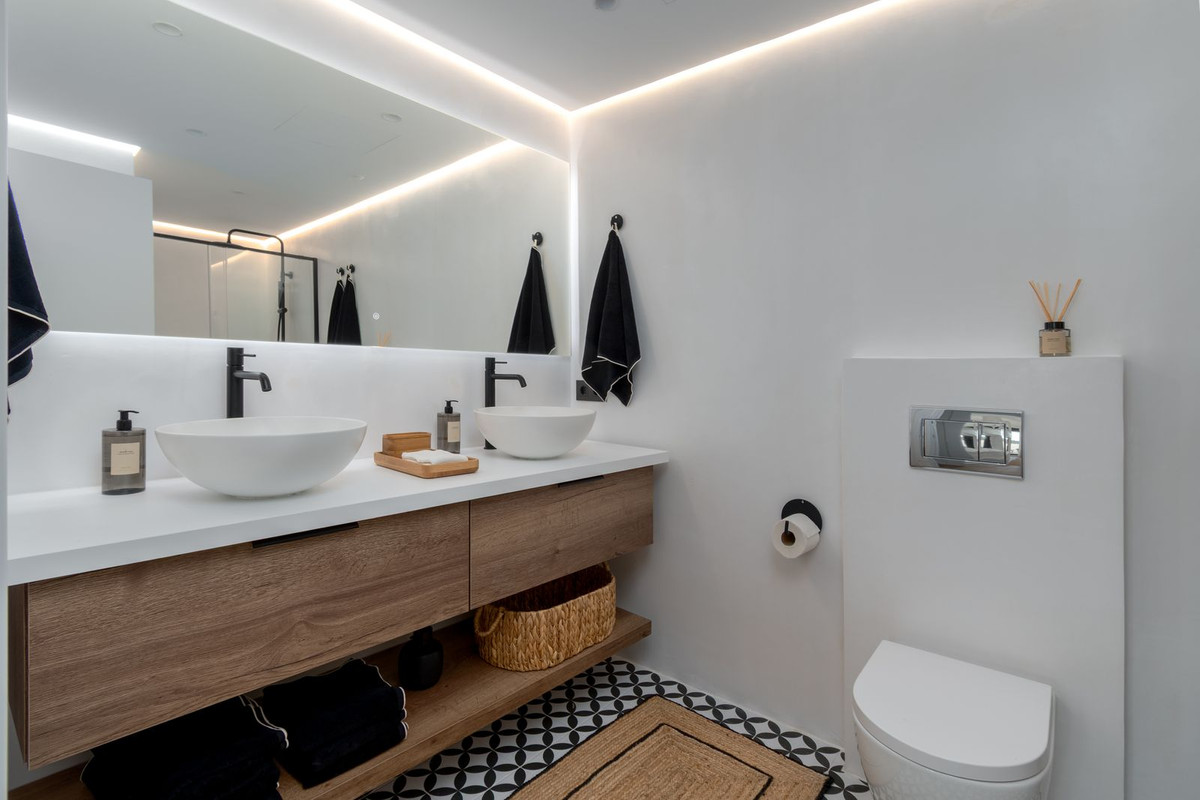 Appartement te koop in Torrequebrada | 3 slaapkamers H5250139