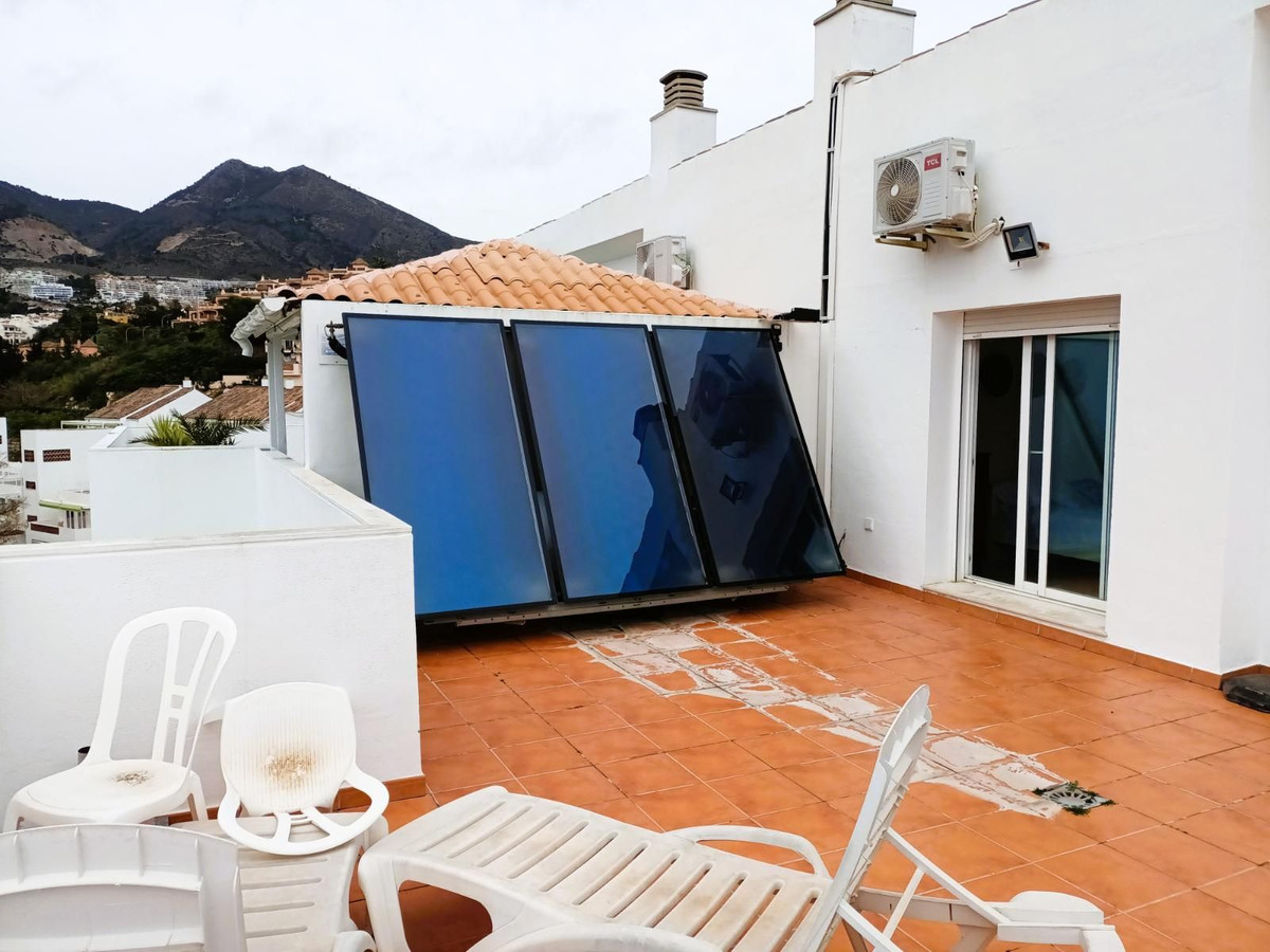 Appartement te koop in Torrequebrada | 4 slaapkamers H5298958