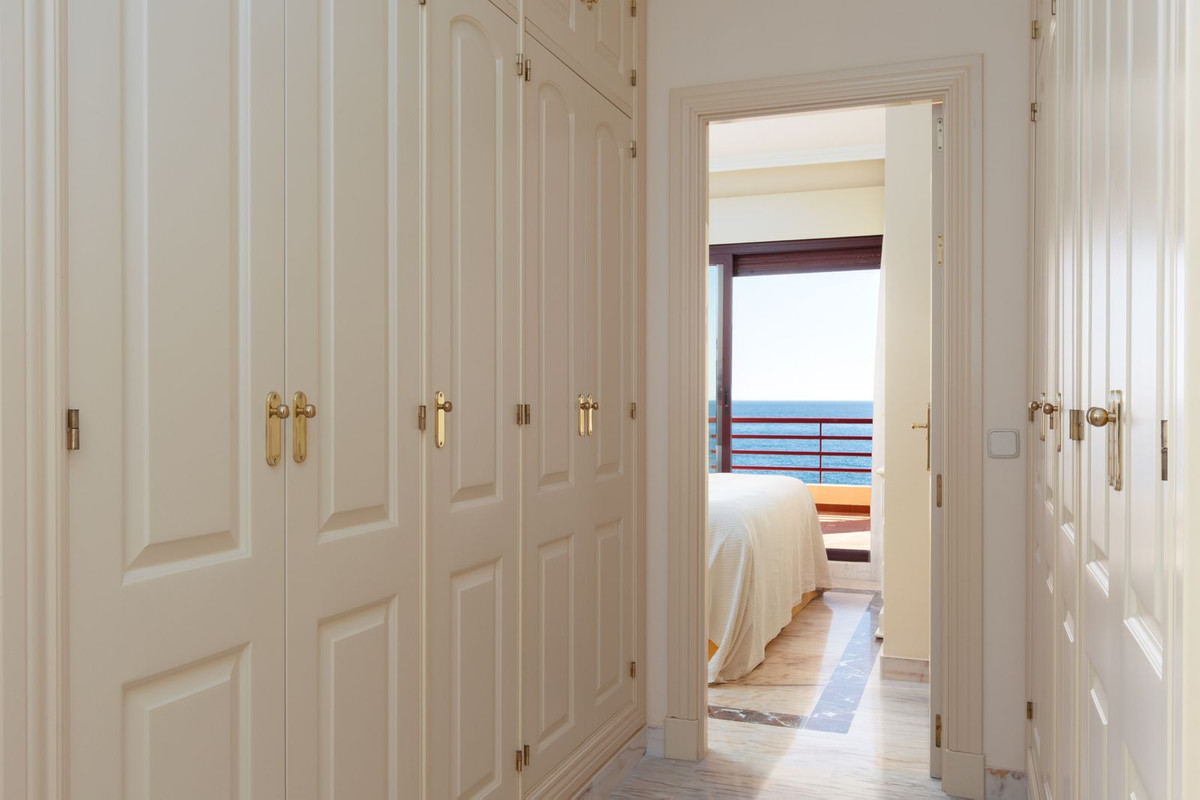 Appartement te koop in Torrequebrada | 3 slaapkamers H5315836