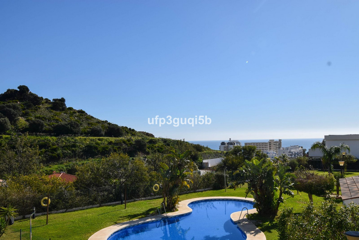 Appartement te koop in Torrequebrada | 1 slaapkamers H5330533