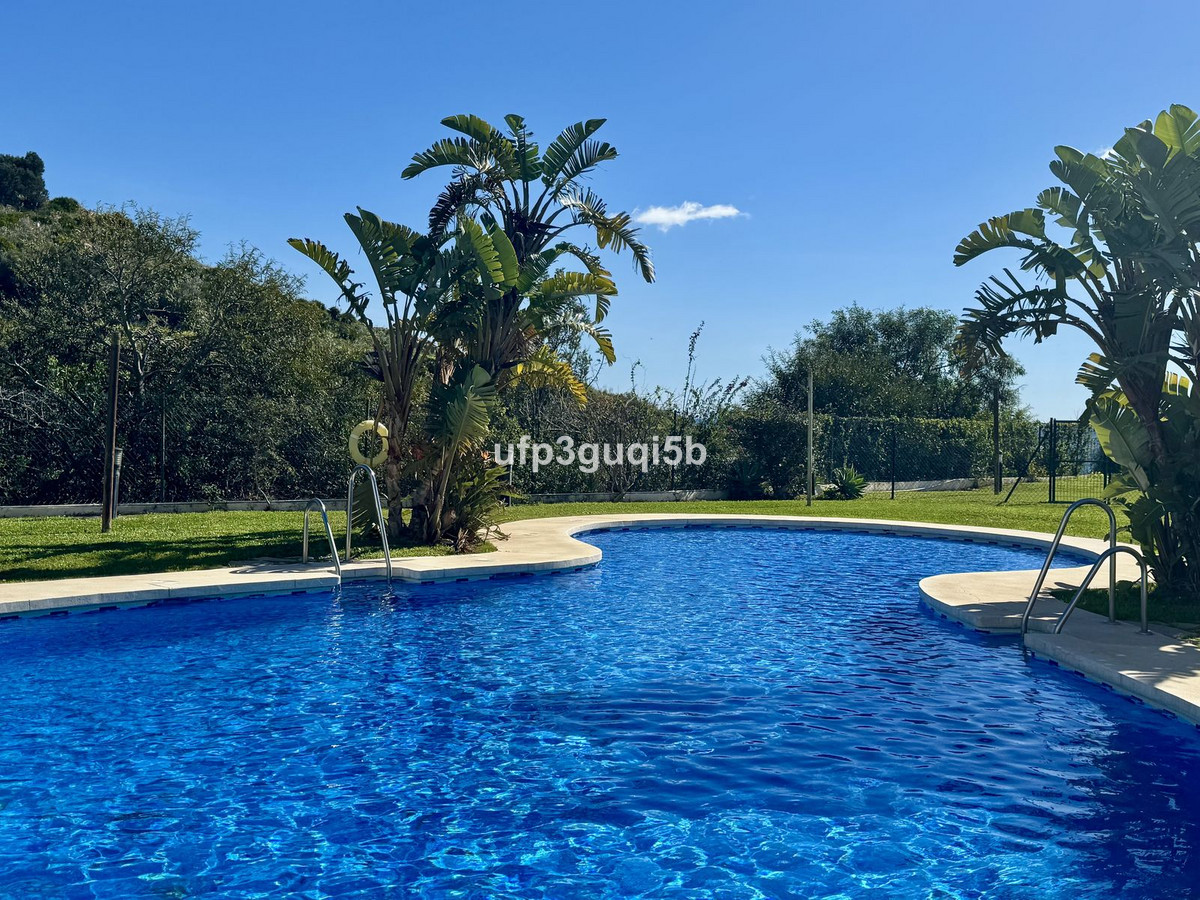 Appartement te koop in Torrequebrada | 1 slaapkamers H5330533