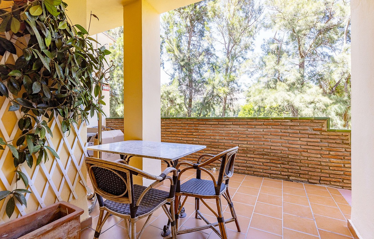 Appartement te koop in Torrequebrada | 2 slaapkamers H5394874
