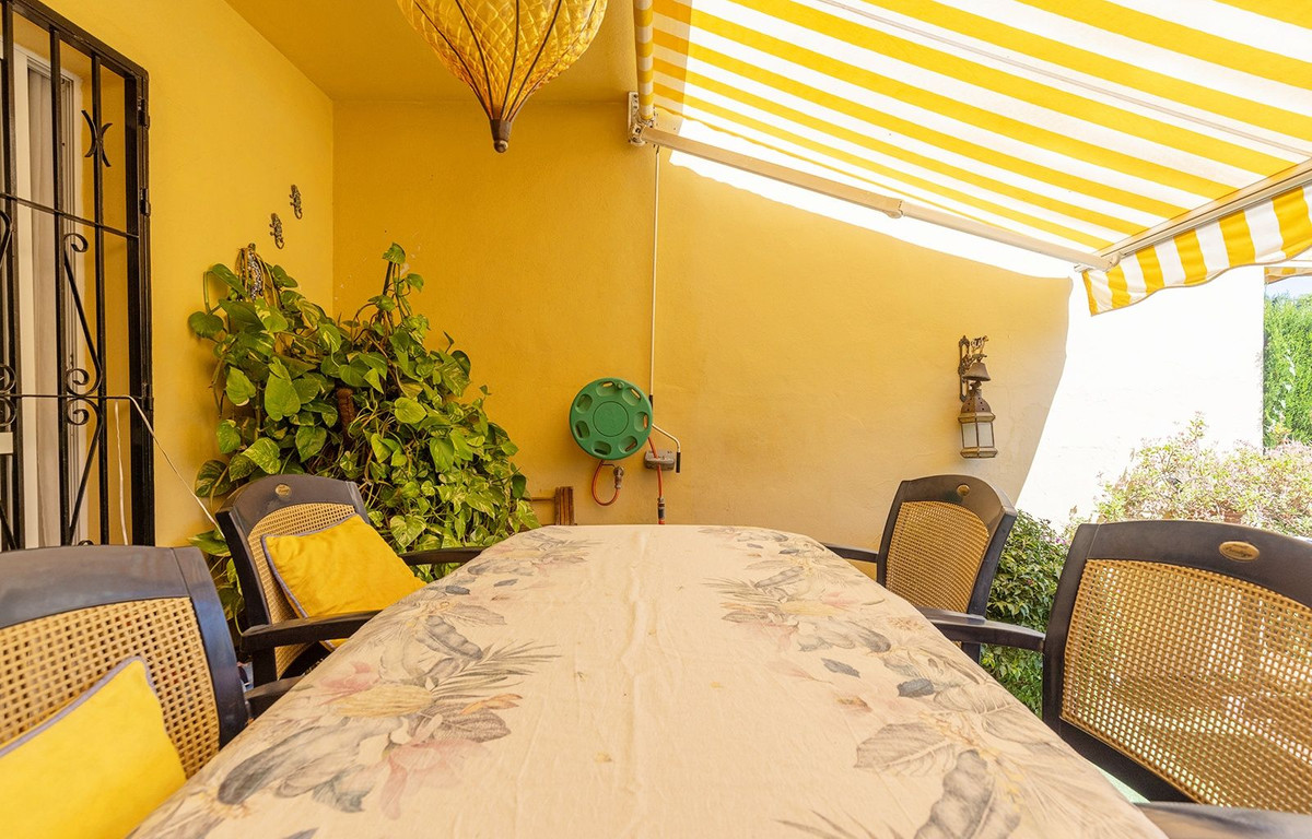 Appartement te koop in Torrequebrada | 2 slaapkamers H5394874