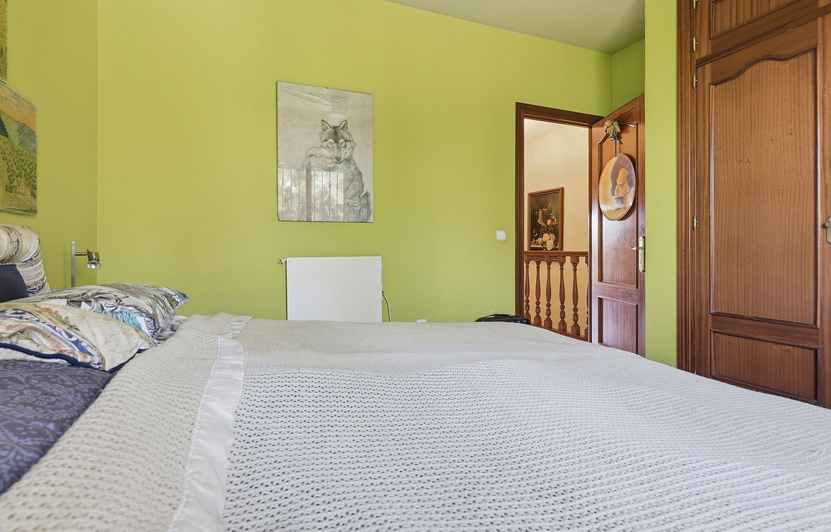 Appartement te koop in Torrequebrada | 2 slaapkamers H5394874