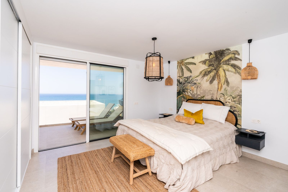 Appartement te koop in Torrequebrada | 3 slaapkamers H5400052