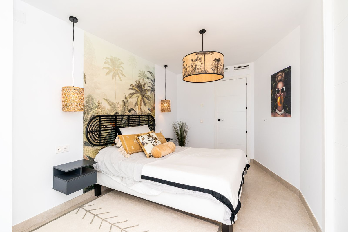 Appartement te koop in Torrequebrada | 3 slaapkamers H5400052