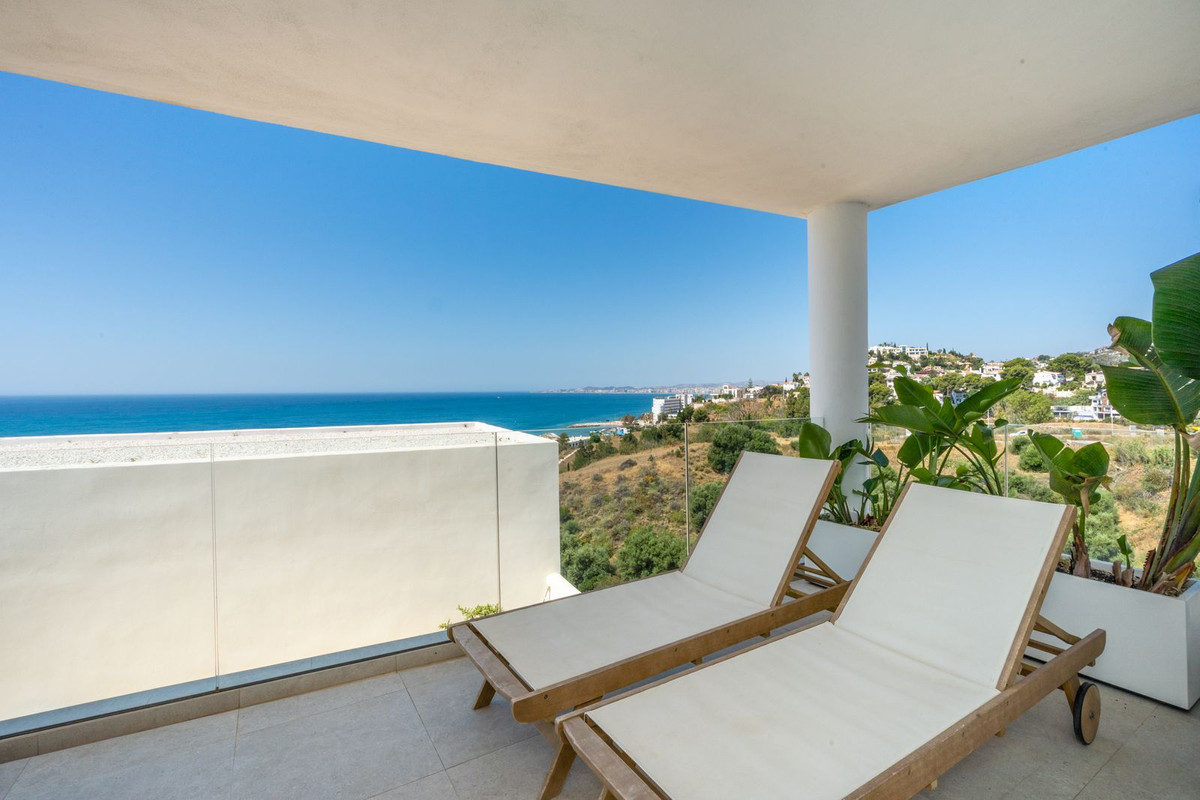 Appartement te koop in Torrequebrada | 3 slaapkamers H5400052