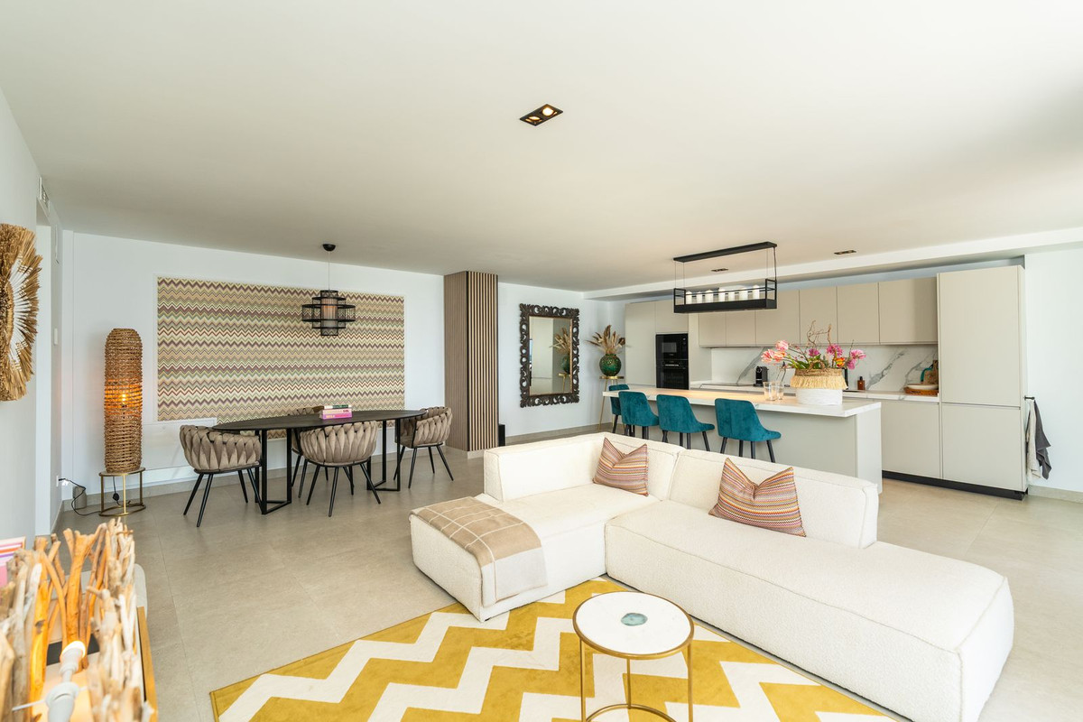 Appartement te koop in Torrequebrada | 3 slaapkamers H5400052